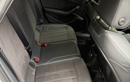 Audi A4, 2017 год, 2 290 000 рублей, 20 фотография