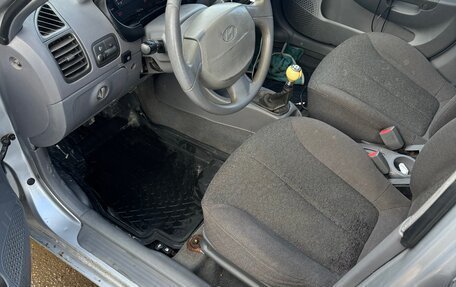 Hyundai Accent II, 2005 год, 235 000 рублей, 11 фотография