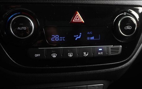 Hyundai Solaris II рестайлинг, 2017 год, 1 280 000 рублей, 13 фотография