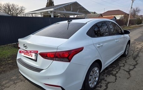 Hyundai Solaris II рестайлинг, 2017 год, 1 280 000 рублей, 6 фотография