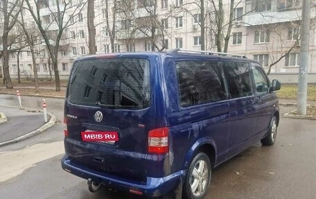 Volkswagen Caravelle T5, 2009 год, 1 520 000 рублей, 4 фотография