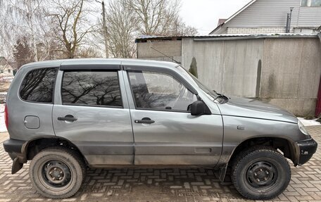 Chevrolet Niva I рестайлинг, 2004 год, 424 000 рублей, 14 фотография