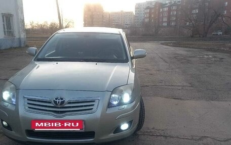 Toyota Avensis III рестайлинг, 2007 год, 1 030 000 рублей, 2 фотография