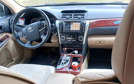 Toyota Camry, 2014 год, 1 747 000 рублей, 4 фотография