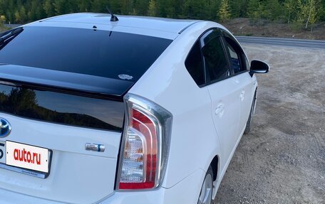 Toyota Prius, 2012 год, 1 250 000 рублей, 5 фотография