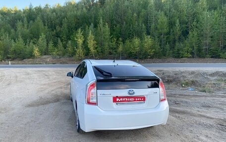 Toyota Prius, 2012 год, 1 250 000 рублей, 4 фотография