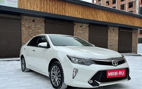 Toyota Camry, 2017 год, 2 550 000 рублей, 1 фотография