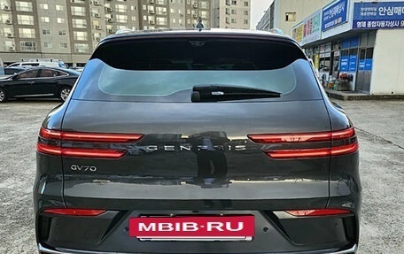 Genesis GV70, 2025 год, 5 200 000 рублей, 8 фотография