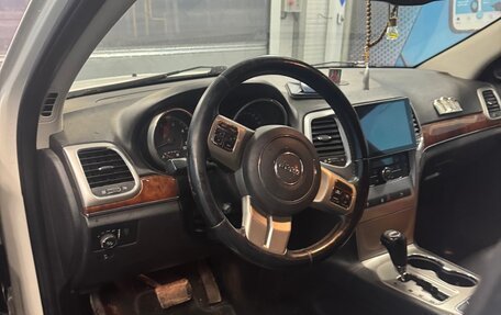 Jeep Grand Cherokee, 2012 год, 1 700 000 рублей, 9 фотография