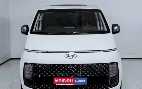 Hyundai Staria, 2024 год, 8 489 000 рублей, 2 фотография