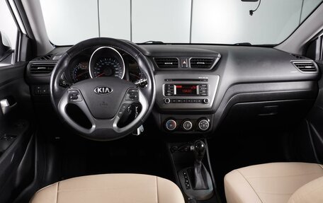 KIA Rio III рестайлинг, 2017 год, 1 319 000 рублей, 6 фотография