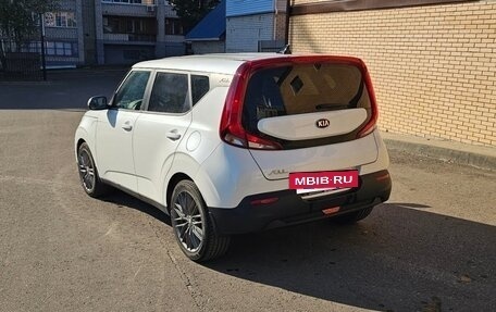 KIA Soul III, 2021 год, 2 000 000 рублей, 6 фотография