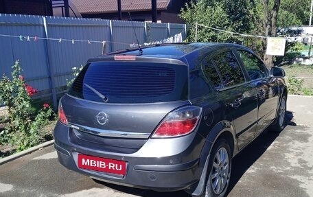 Opel Astra H, 2012 год, 550 000 рублей, 1 фотография