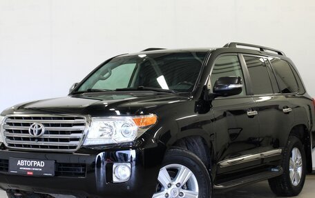 Toyota Land Cruiser 200, 2013 год, 3 800 000 рублей, 1 фотография