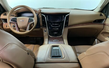 Cadillac Escalade IV, 2015 год, 4 400 000 рублей, 14 фотография