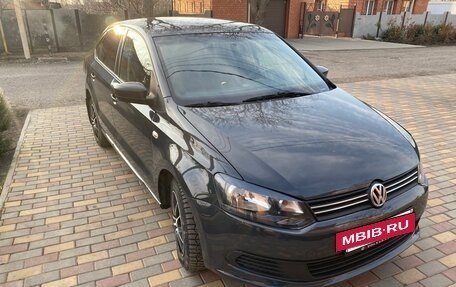 Volkswagen Polo VI (EU Market), 2011 год, 760 000 рублей, 3 фотография
