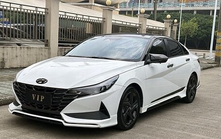 Hyundai Elantra, 2022 год, 1 200 000 рублей, 1 фотография