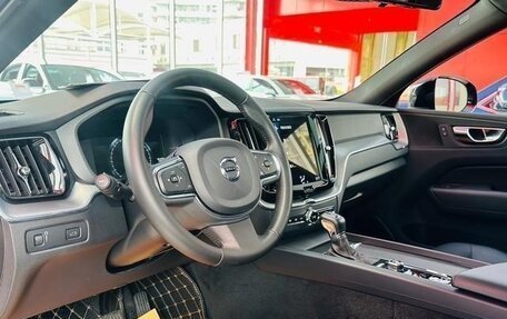 Volvo XC60 II, 2021 год, 3 269 000 рублей, 6 фотография