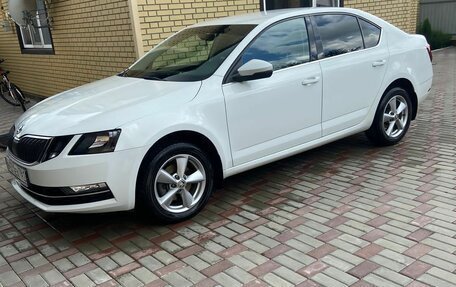 Skoda Octavia, 2018 год, 1 720 000 рублей, 8 фотография