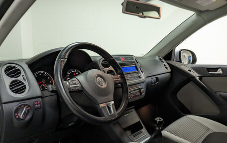 Volkswagen Tiguan I, 2011 год, 1 190 000 рублей, 15 фотография