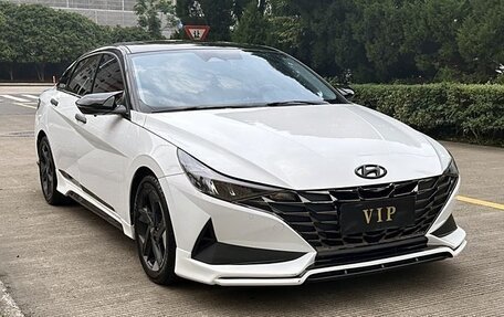 Hyundai Elantra, 2022 год, 1 200 000 рублей, 3 фотография