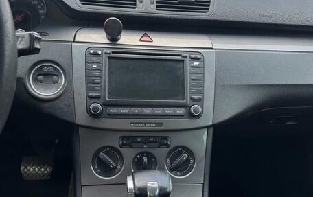 Volkswagen Passat B6, 2008 год, 650 000 рублей, 17 фотография