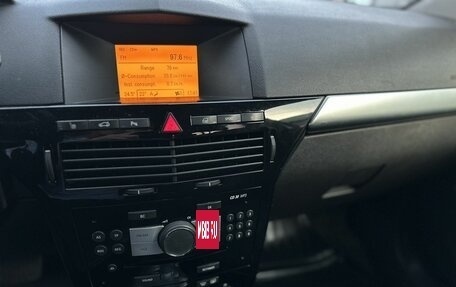 Opel Astra H, 2011 год, 750 000 рублей, 10 фотография