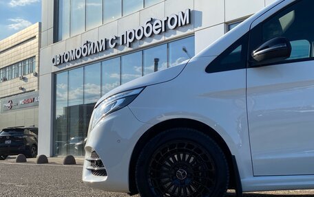 Mercedes-Benz V-Класс, 2018 год, 5 719 000 рублей, 6 фотография