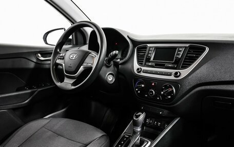 Hyundai Solaris II рестайлинг, 2018 год, 1 480 000 рублей, 9 фотография