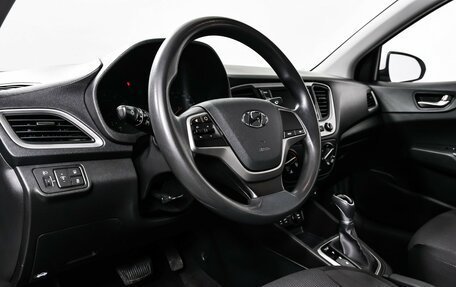 Hyundai Solaris II рестайлинг, 2018 год, 1 480 000 рублей, 13 фотография