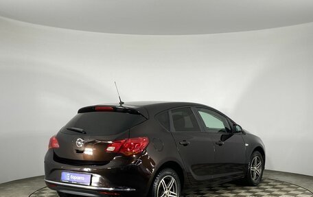 Opel Astra J, 2014 год, 1 095 000 рублей, 5 фотография