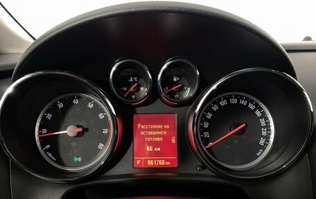 Opel Astra J, 2014 год, 1 095 000 рублей, 13 фотография