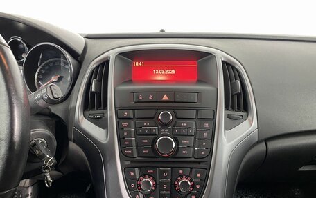 Opel Astra J, 2014 год, 1 095 000 рублей, 17 фотография
