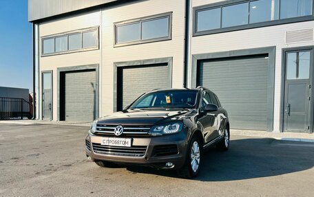 Volkswagen Touareg III, 2012 год, 2 449 900 рублей, 2 фотография