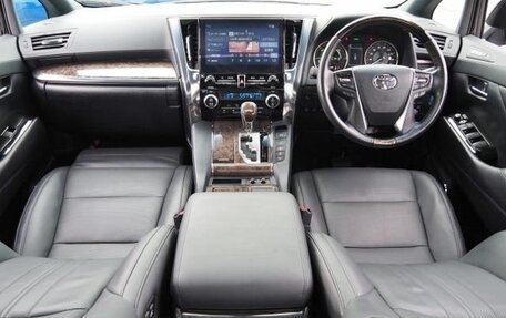 Toyota Alphard III, 2021 год, 3 690 000 рублей, 13 фотография