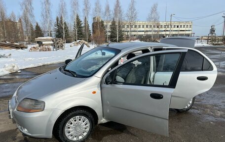 Chevrolet Aveo III, 2005 год, 330 000 рублей, 3 фотография