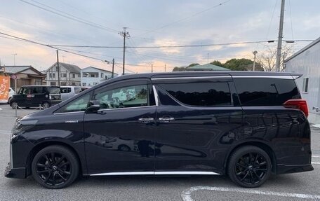 Toyota Alphard III, 2022 год, 3 790 000 рублей, 4 фотография