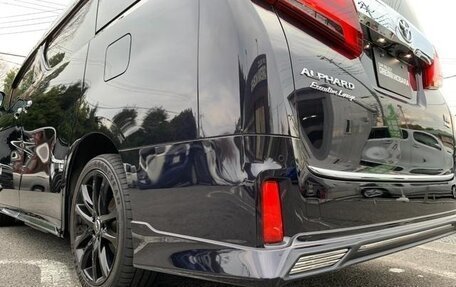 Toyota Alphard III, 2022 год, 3 790 000 рублей, 6 фотография