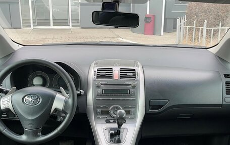 Toyota Auris II, 2007 год, 639 000 рублей, 11 фотография