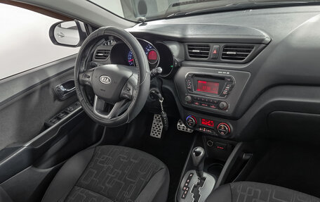 KIA Rio III рестайлинг, 2012 год, 879 000 рублей, 14 фотография