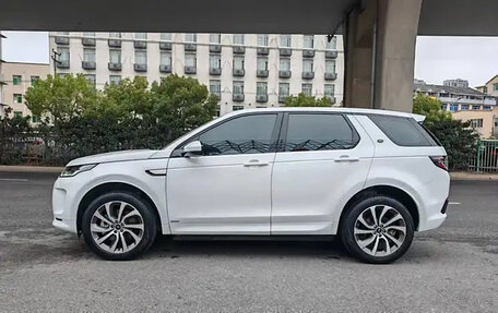 Land Rover Discovery Sport I рестайлинг, 2021 год, 2 800 000 рублей, 3 фотография