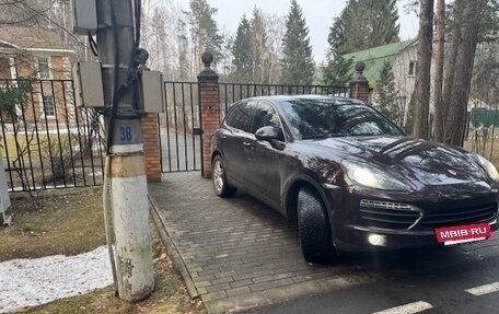 Porsche Cayenne III, 2013 год, 2 950 000 рублей, 2 фотография