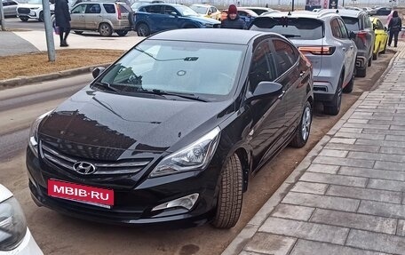 Hyundai Solaris II рестайлинг, 2014 год, 1 047 000 рублей, 1 фотография