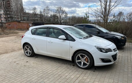 Opel Astra J, 2013 год, 1 000 000 рублей, 20 фотография