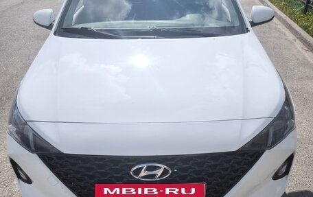 Hyundai Solaris II рестайлинг, 2020 год, 8 фотография