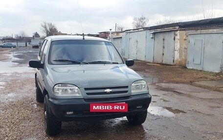 Chevrolet Niva I рестайлинг, 2004 год, 450 000 рублей, 5 фотография