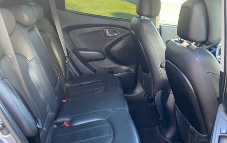 Hyundai ix35 I рестайлинг, 2011 год, 1 300 000 рублей, 8 фотография