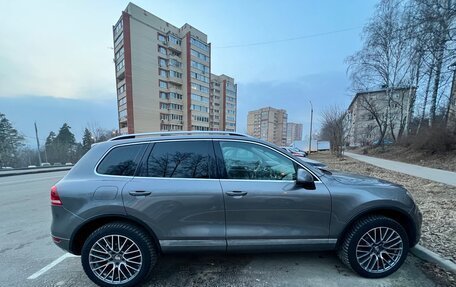 Volkswagen Touareg III, 2011 год, 2 300 000 рублей, 7 фотография