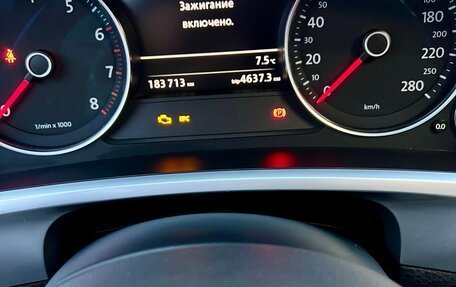 Volkswagen Touareg III, 2011 год, 2 300 000 рублей, 14 фотография