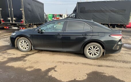 Toyota Camry, 2020 год, 2 500 000 рублей, 5 фотография